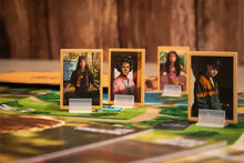 Laden Sie das Bild in den Galerie-Viewer, Deadly Dinner - Mord im Vorzelt